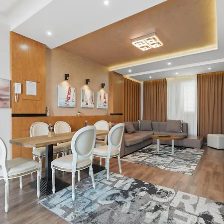 Divino Penthouse * Durrës