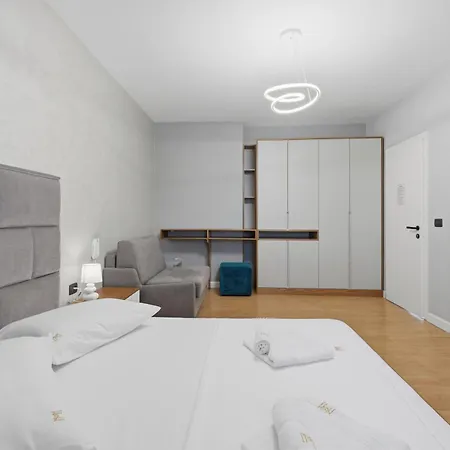 Divino Penthouse * Durrës